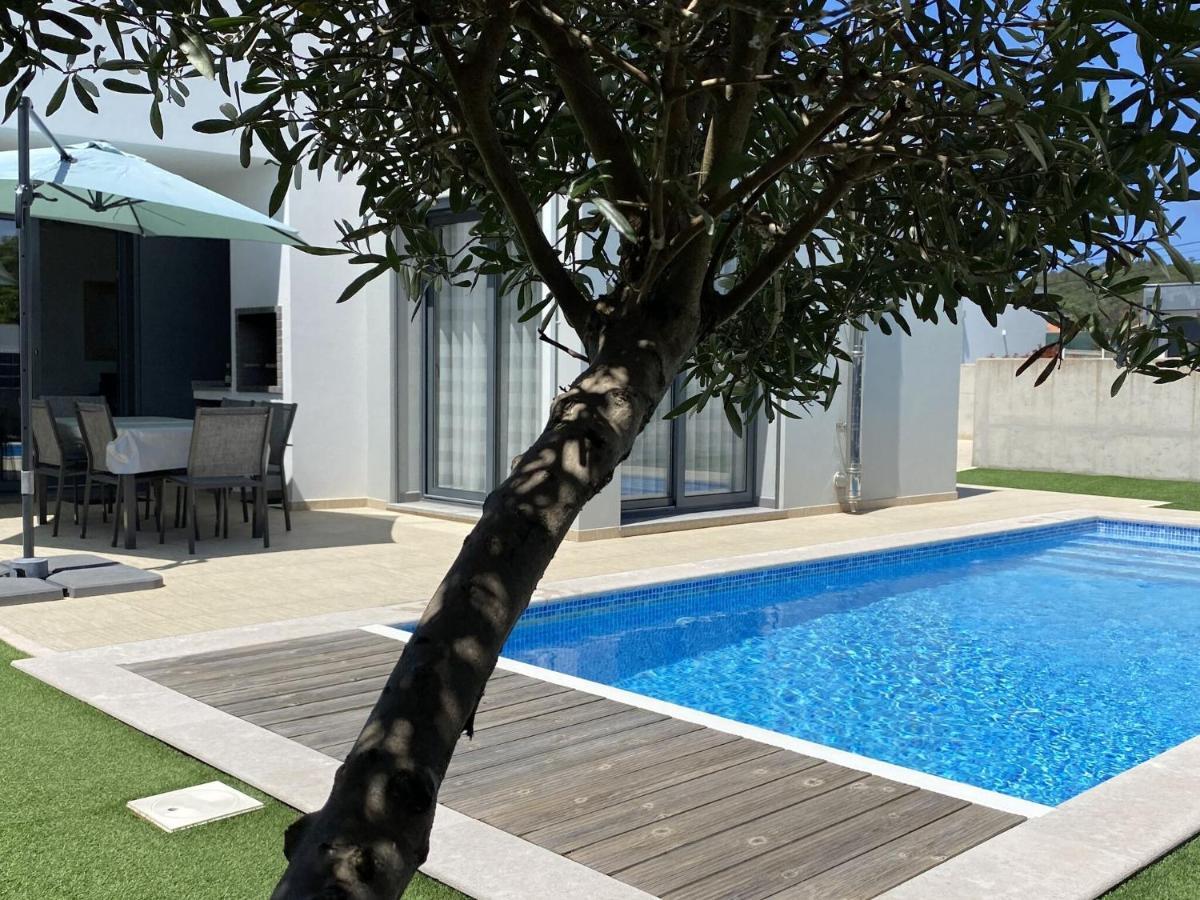 Luxury Villa With Private Pool Foz do Arelho Bagian luar foto